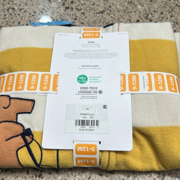 CARTERS SLEEPER, New - Picture 2 of 2